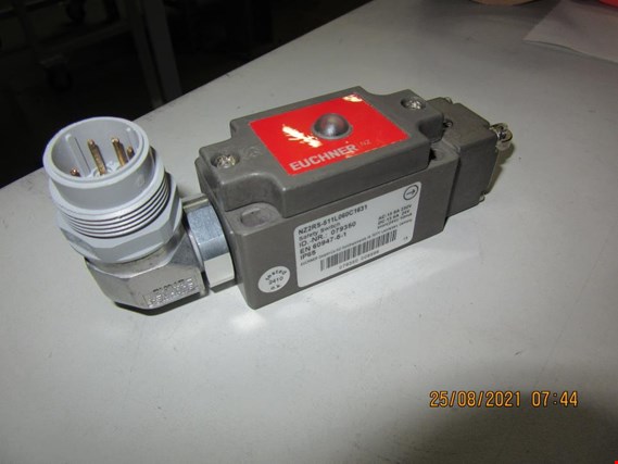 Used Euchner 10  Safety switch for Sale (Auction Premium) | NetBid Industrial Auctions